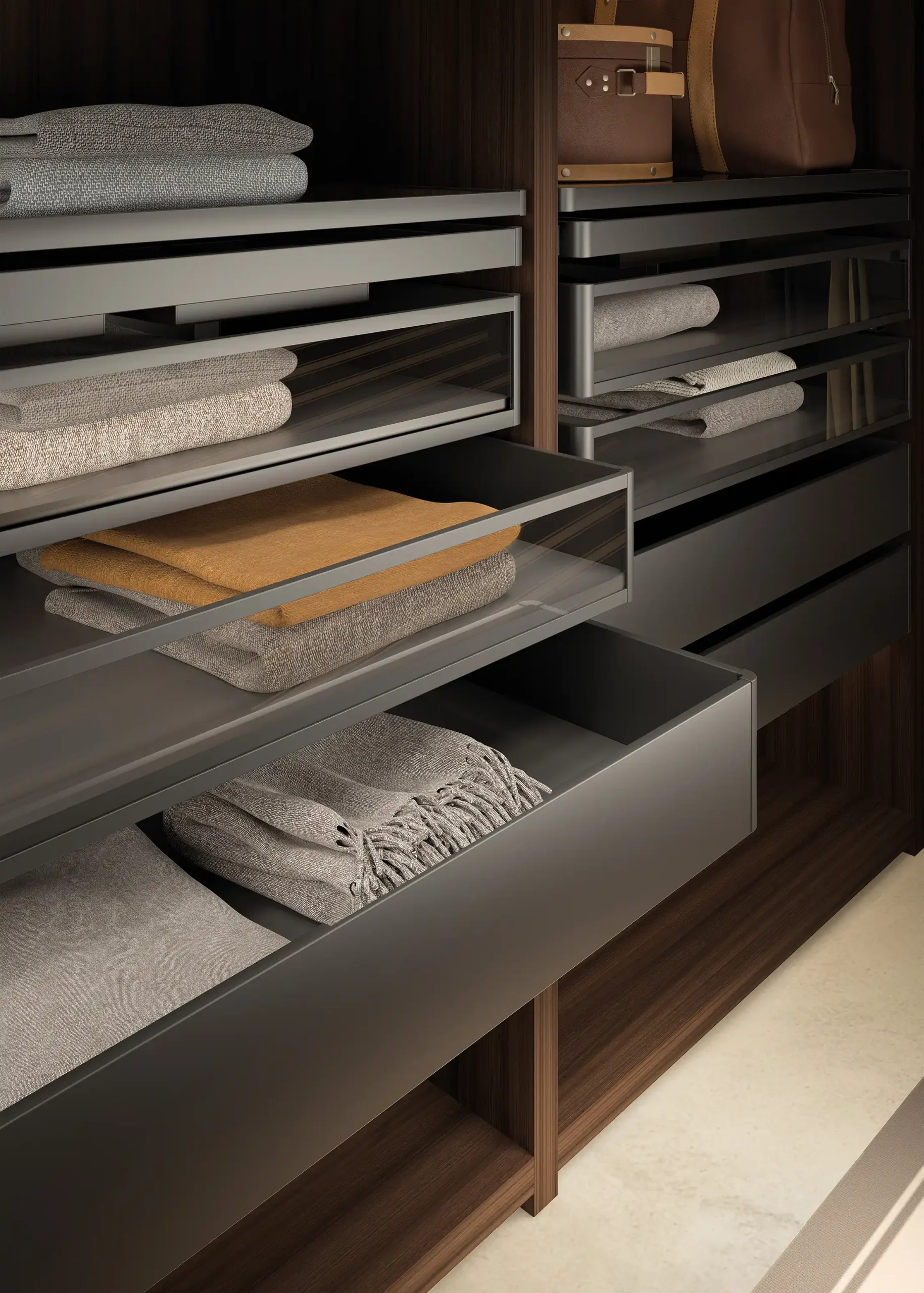 Mira Drawer